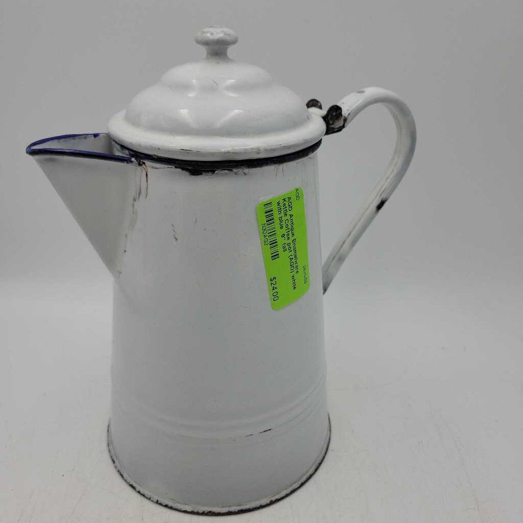 Antique Enamelware Kettle Coffee pot (AGD)