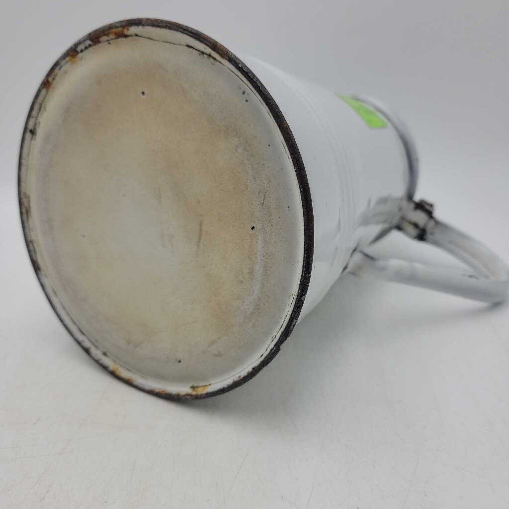 Antique Enamelware Kettle Coffee pot (AGD)