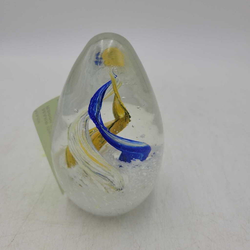 Glass paperweight Ribbon (MARR)