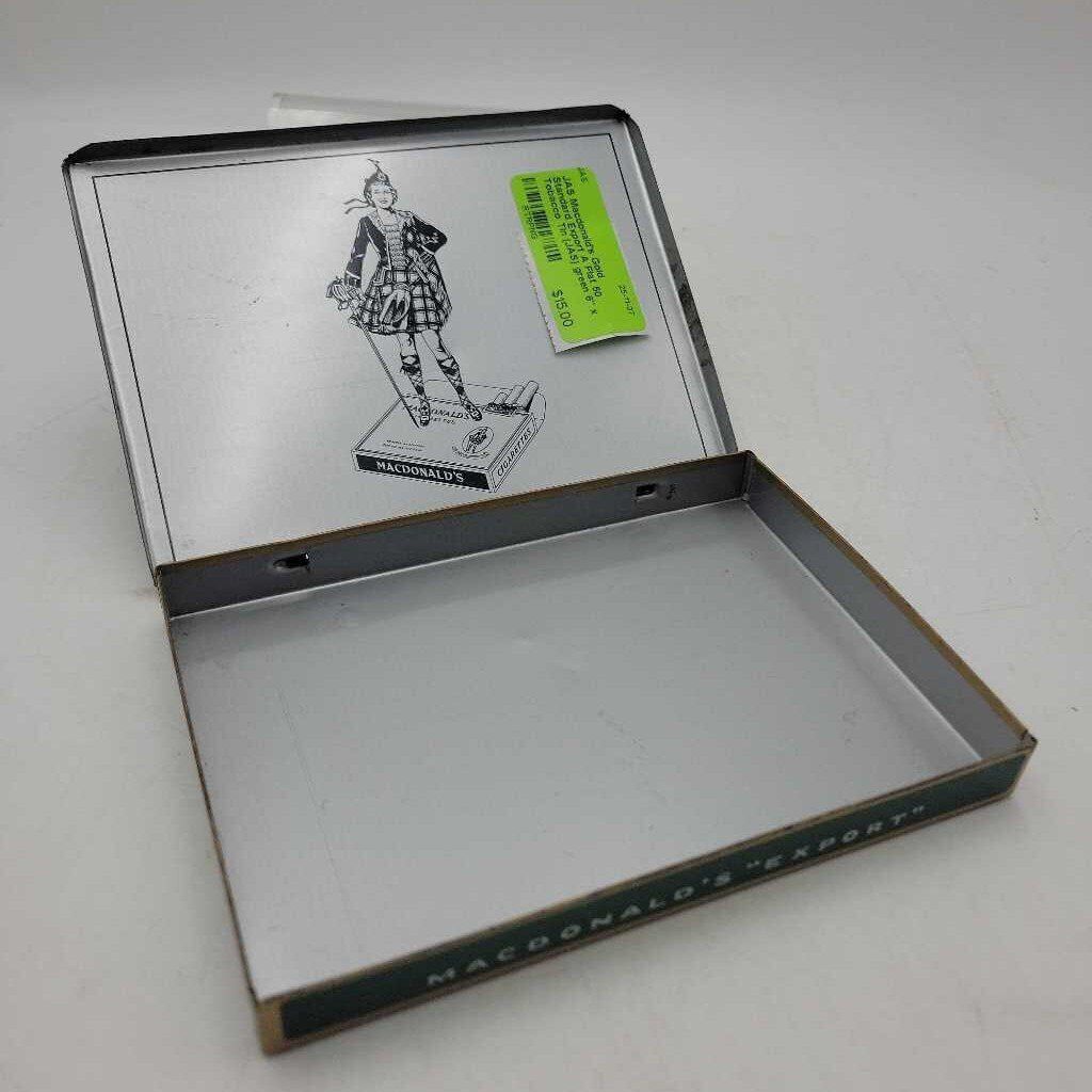 Macdonald's Gold Standard Export A Flat 50 Tobacco Tin (JAS)