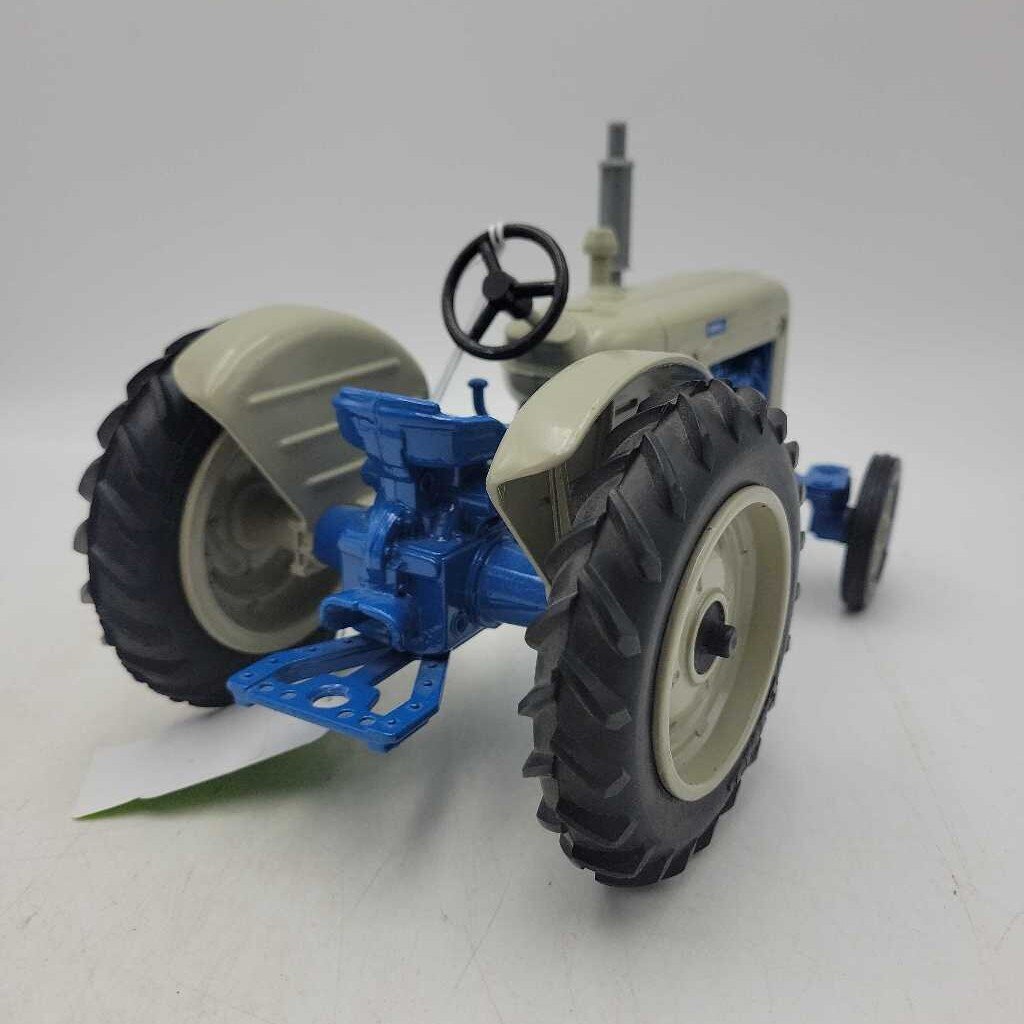 Ford 5000Tractor Model (RAE)