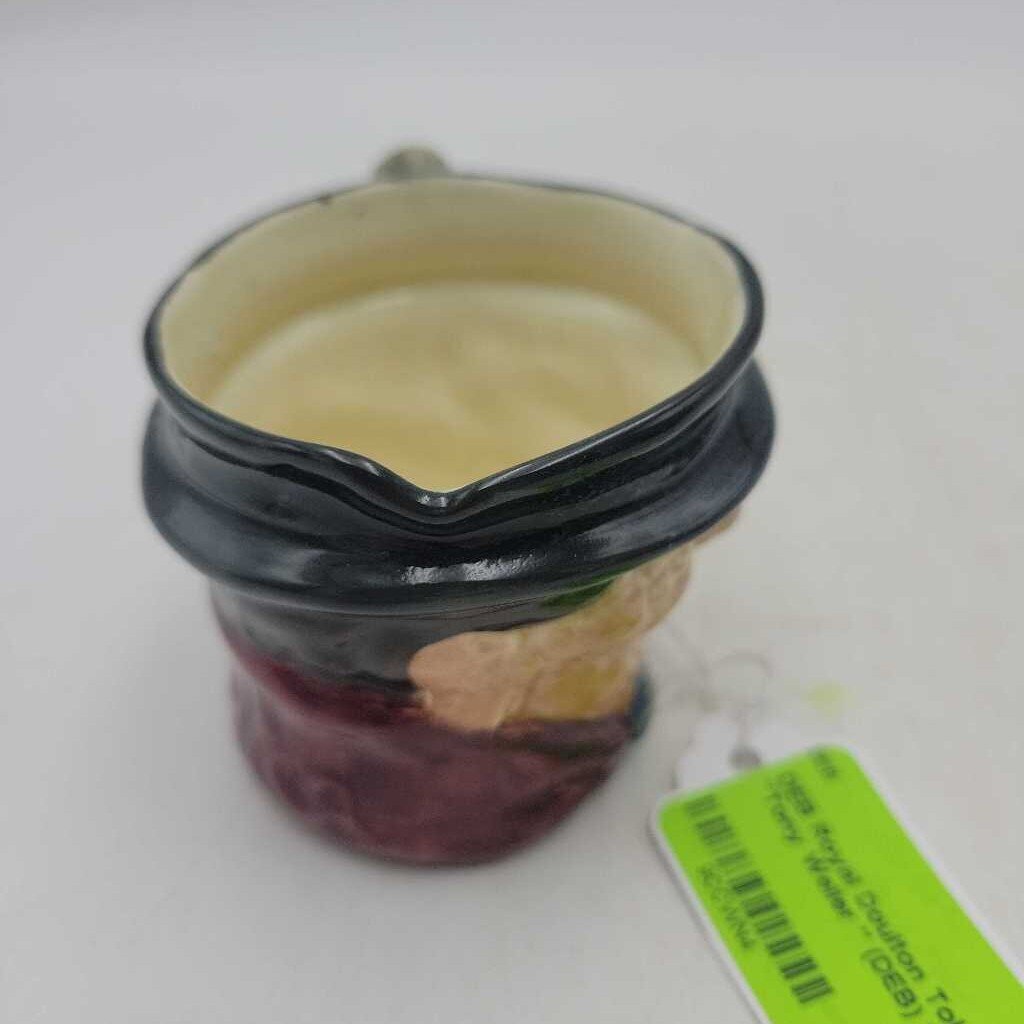 Royal Doulton Toby jug "Tony Weller " (DEB)