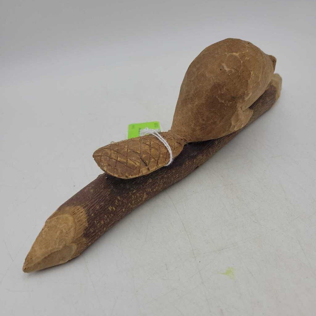 Hand Carved Wooden Beaver (BS)
