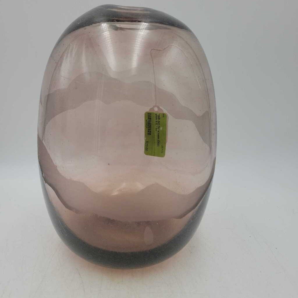 Art Glass vase Signed (DEB)