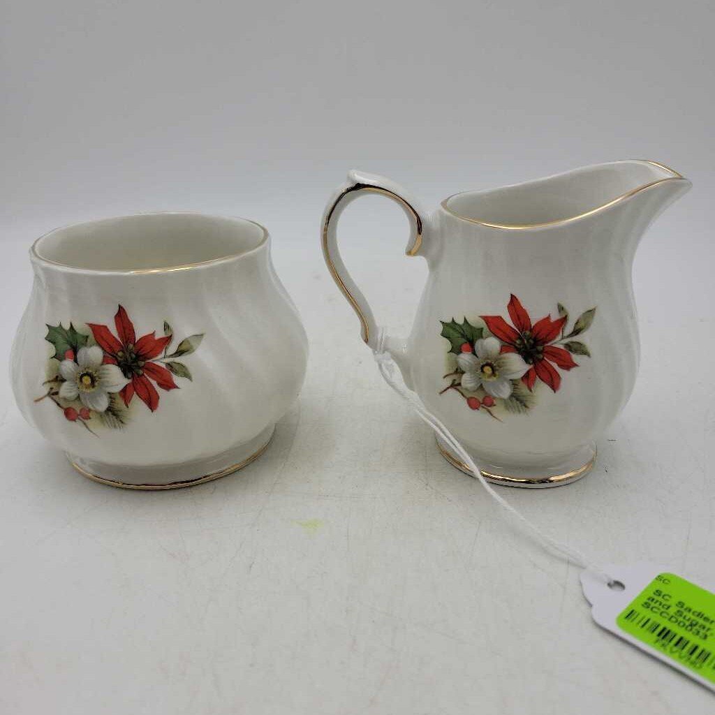 Sadler Poinsettia Cream and Sugar, Made in England SCCD0033