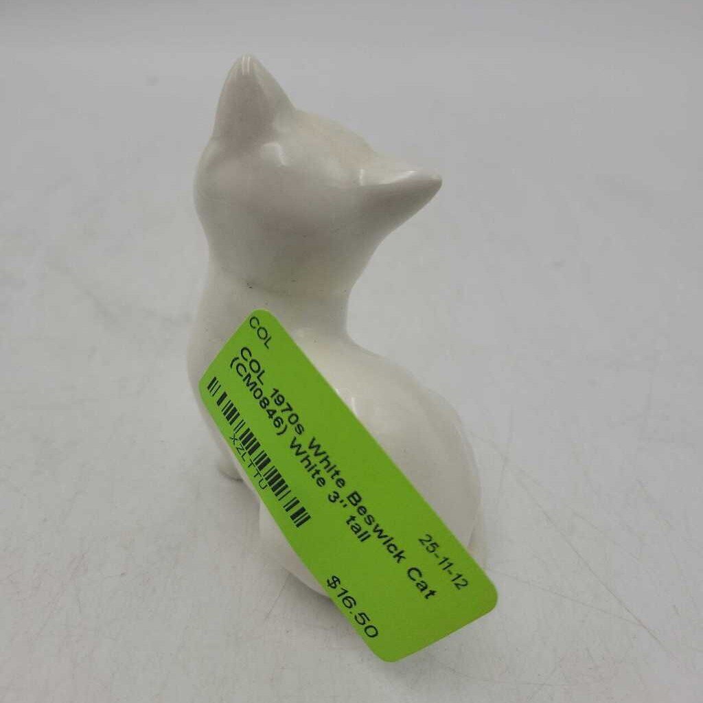 1970s White Beswick Cat (CM0846)