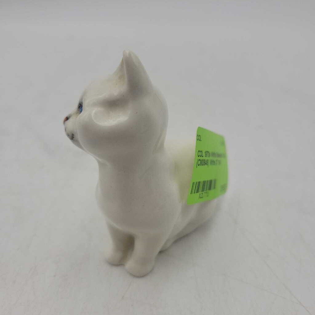 1970s White Beswick Cat (CM0846)