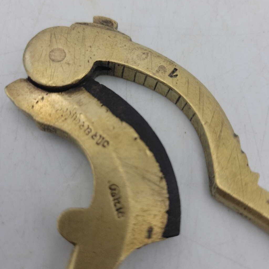 Antique Brass Nut Cutter (OH)