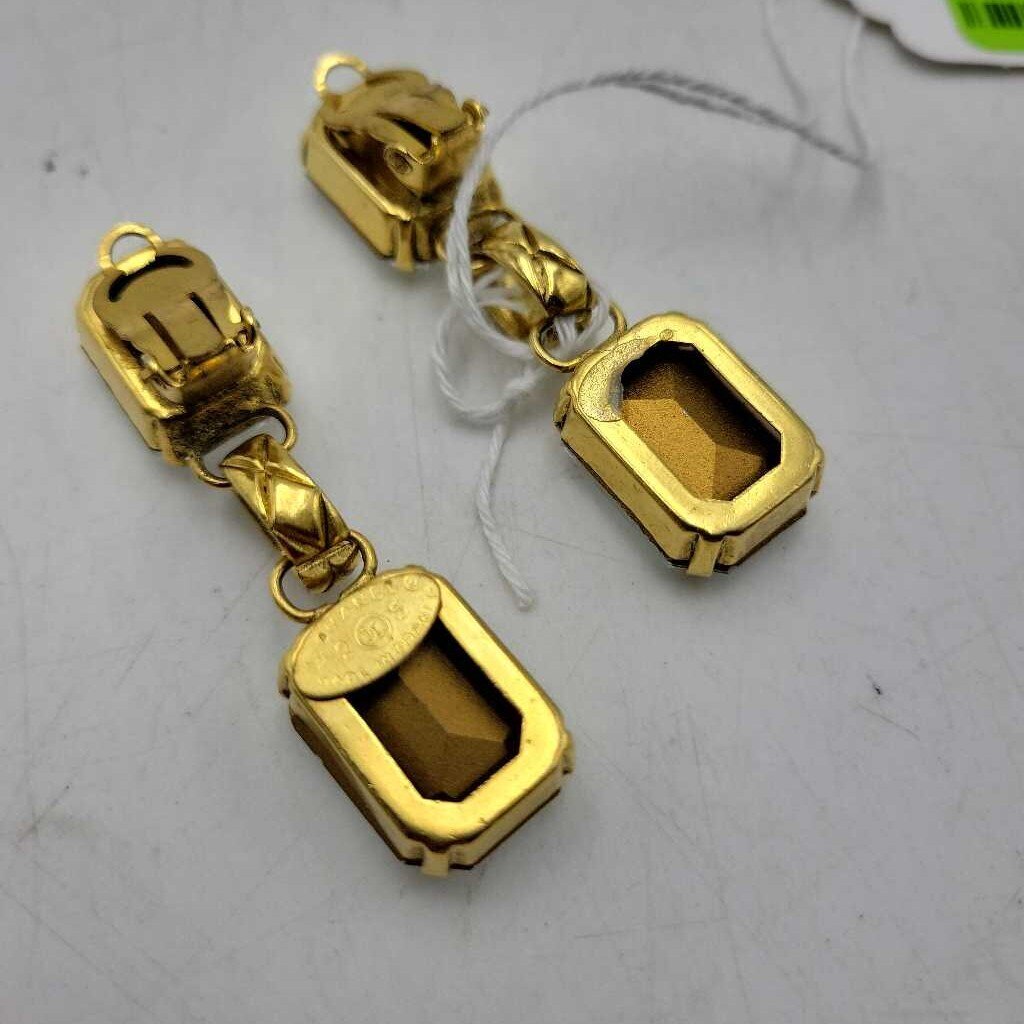 Chanel earrings (LIND)