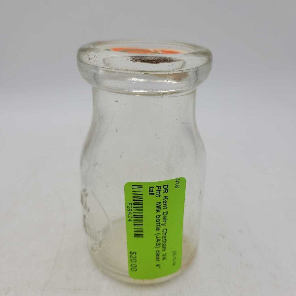 Kent Dairy Chatham 1/4 Pint Milk bottle (JAS)