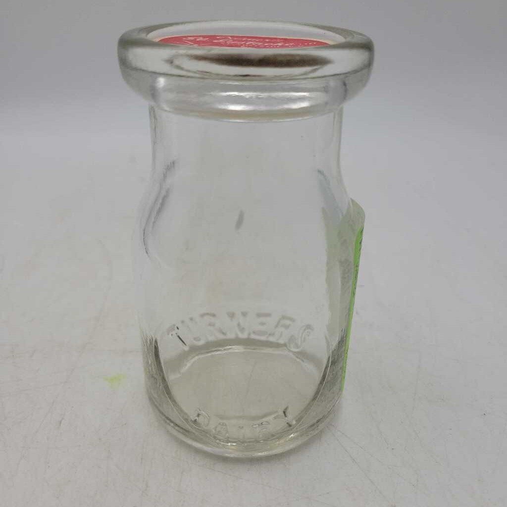 Turner's Dairy 1/4 Pint Milk bottle (JAS)