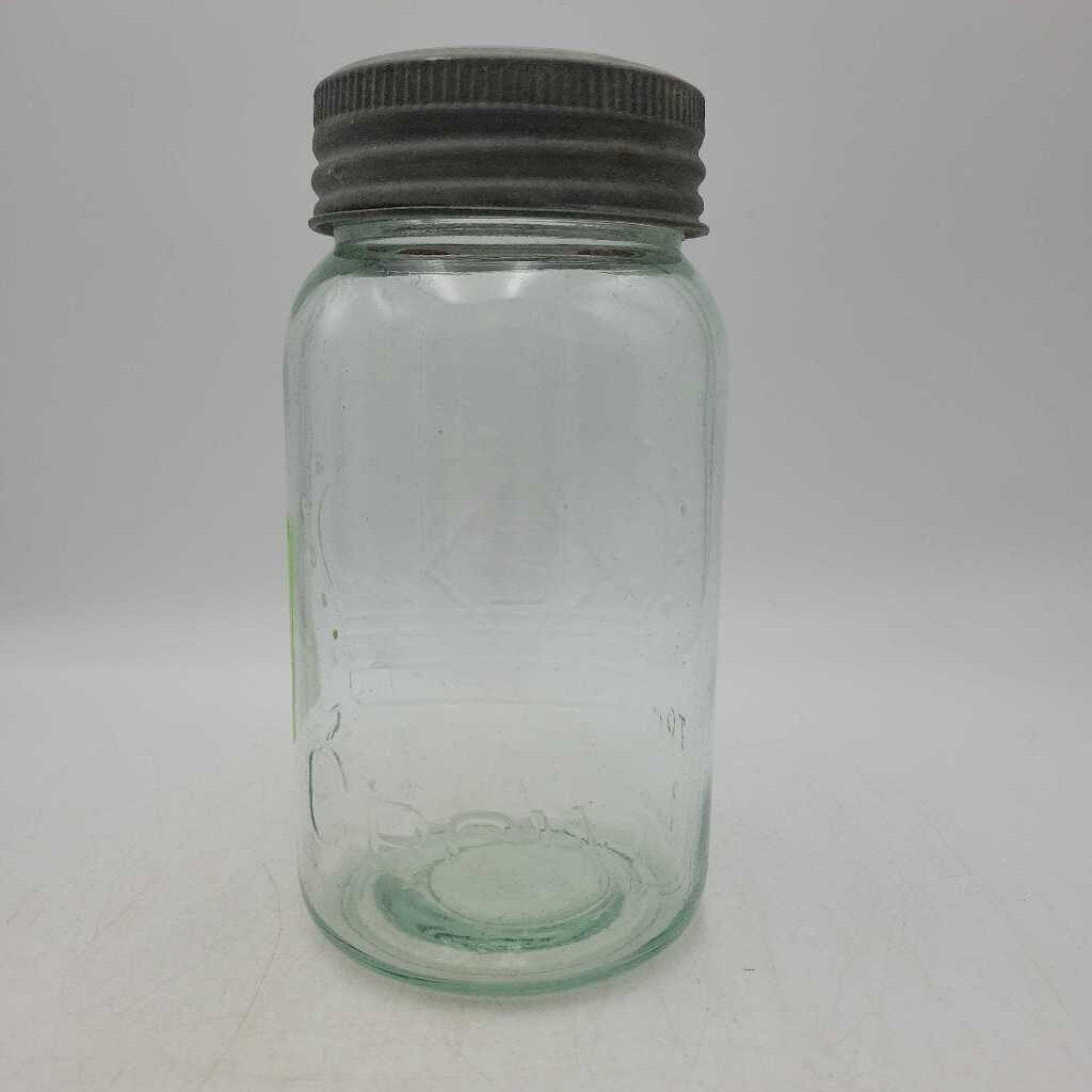 Crown Eaton's Toronto & Winnipeg Pint Canning Jar (JAS)