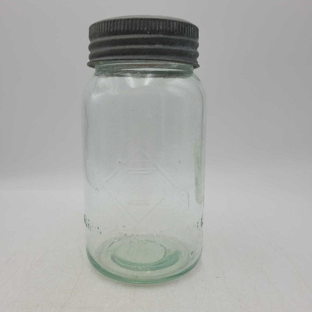 Crown Eaton's Toronto & Winnipeg Pint Canning Jar (JAS)