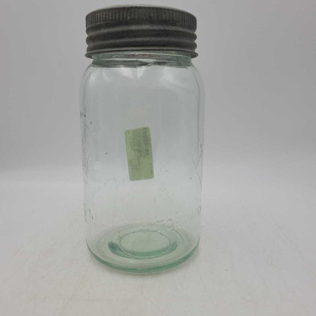 Crown Eaton's Toronto & Winnipeg Pint Canning Jar (JAS)