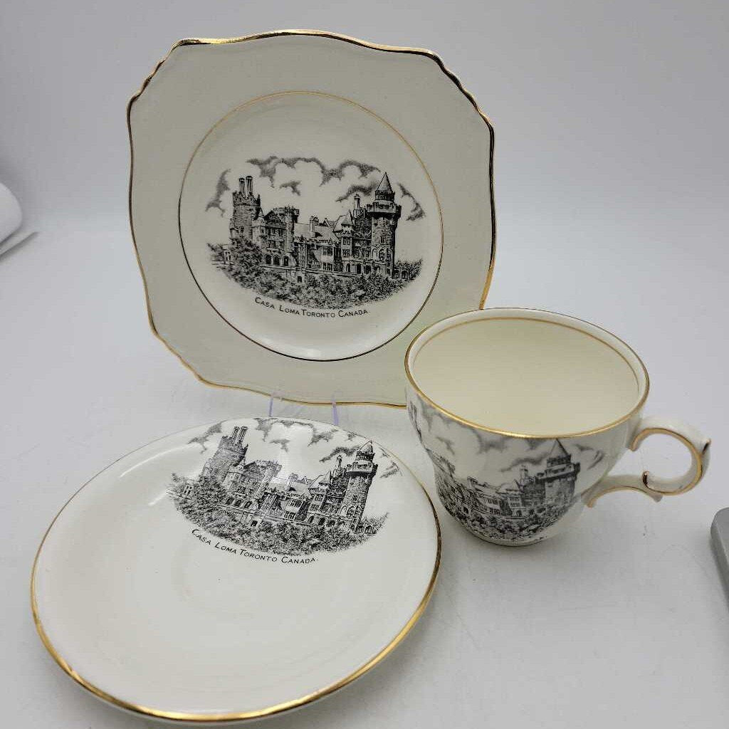 Casa Loma Royal Winton 3 piece set (JAS) saucer has hairline crack