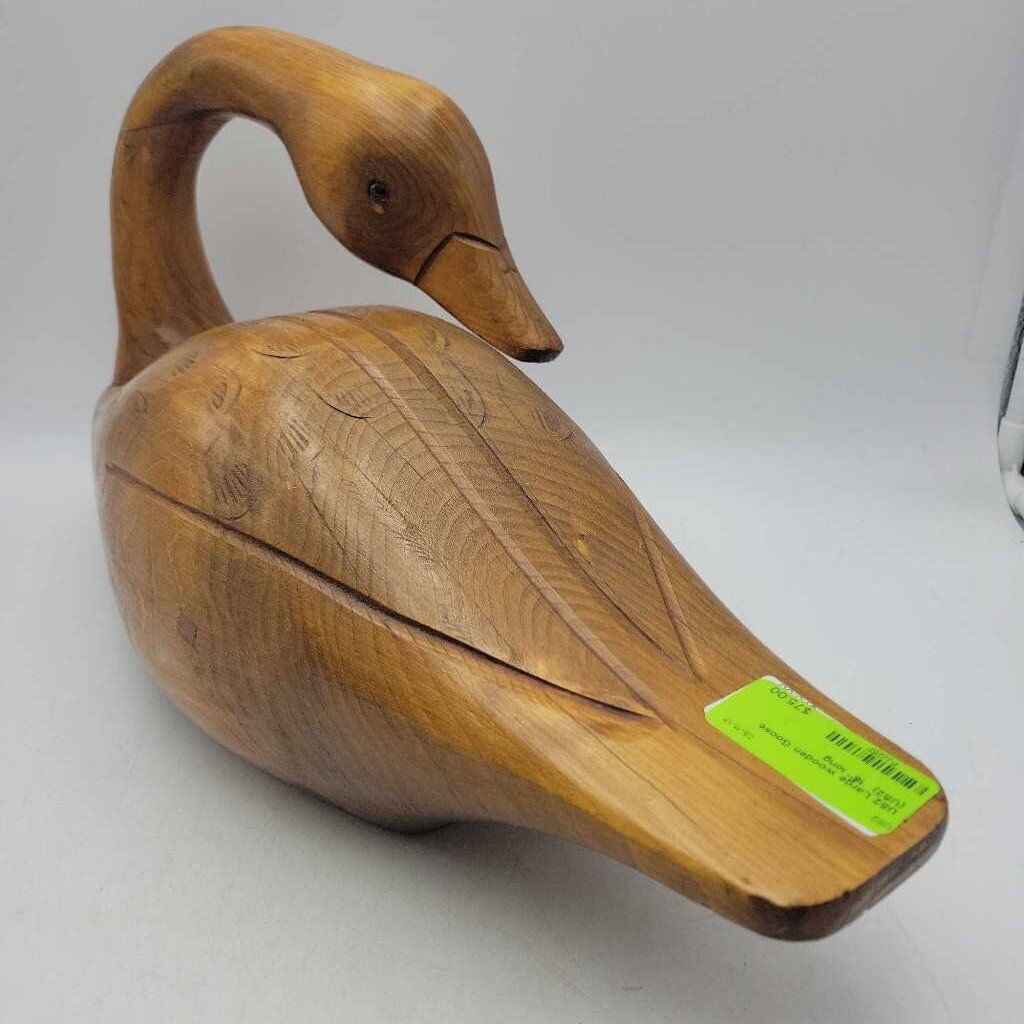 Large wooden Goose (US2)