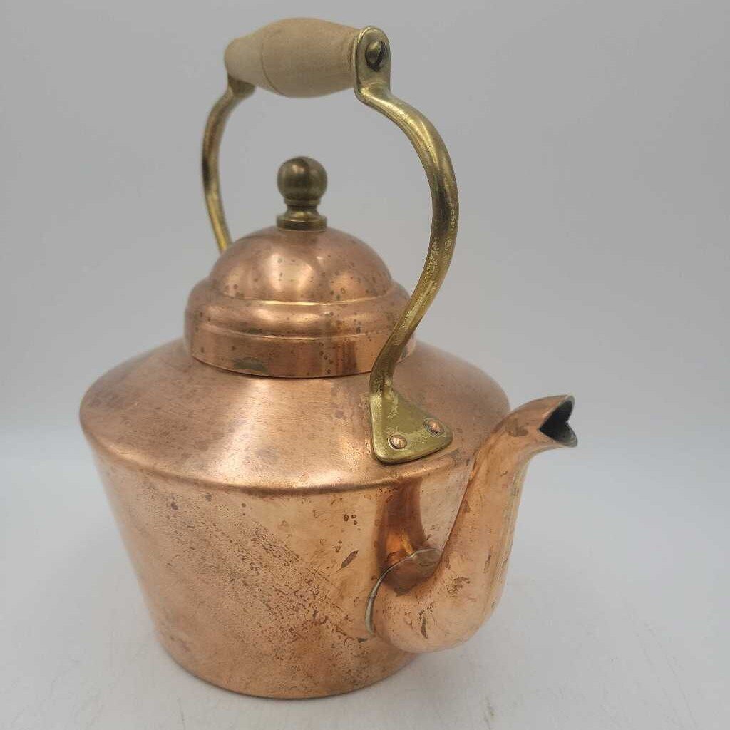 Copper Kettle (LOR)