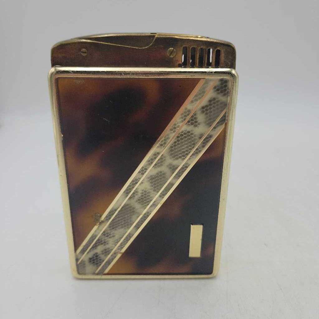 Vintage Cigarette Holder and Lighter (YVO) (511)