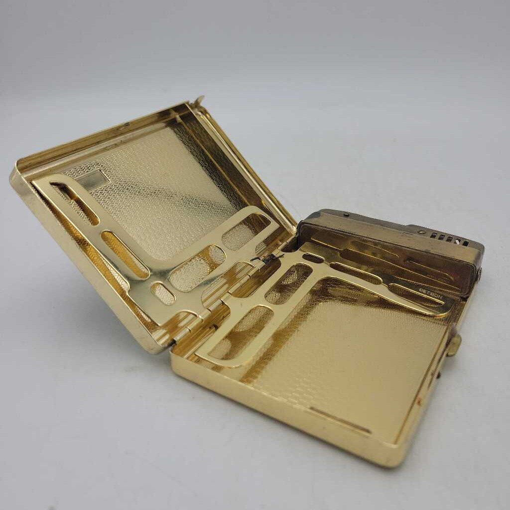 Vintage Cigarette Holder and Lighter (YVO) (511)