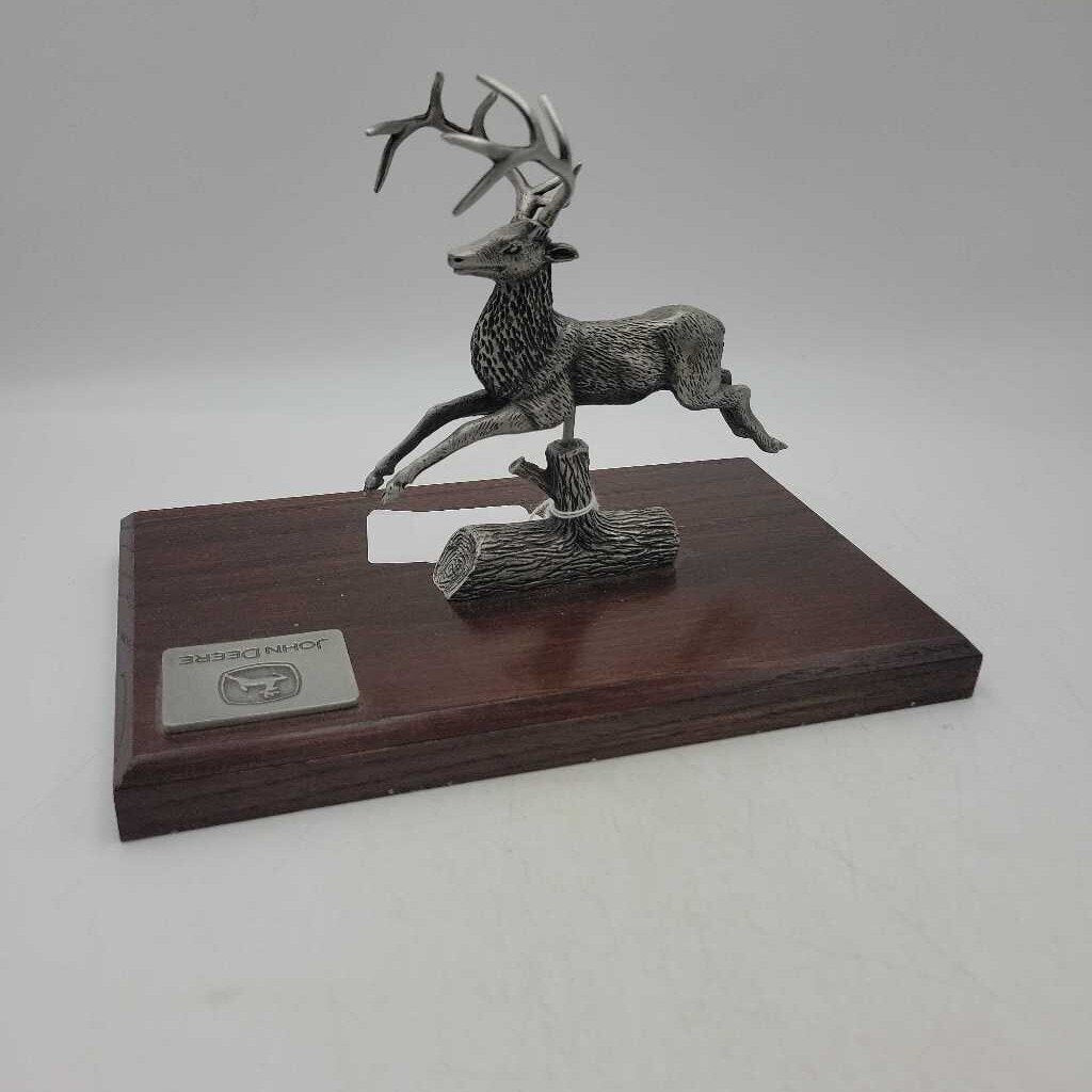 John Deere Pewter Stag (DMG) 0076
