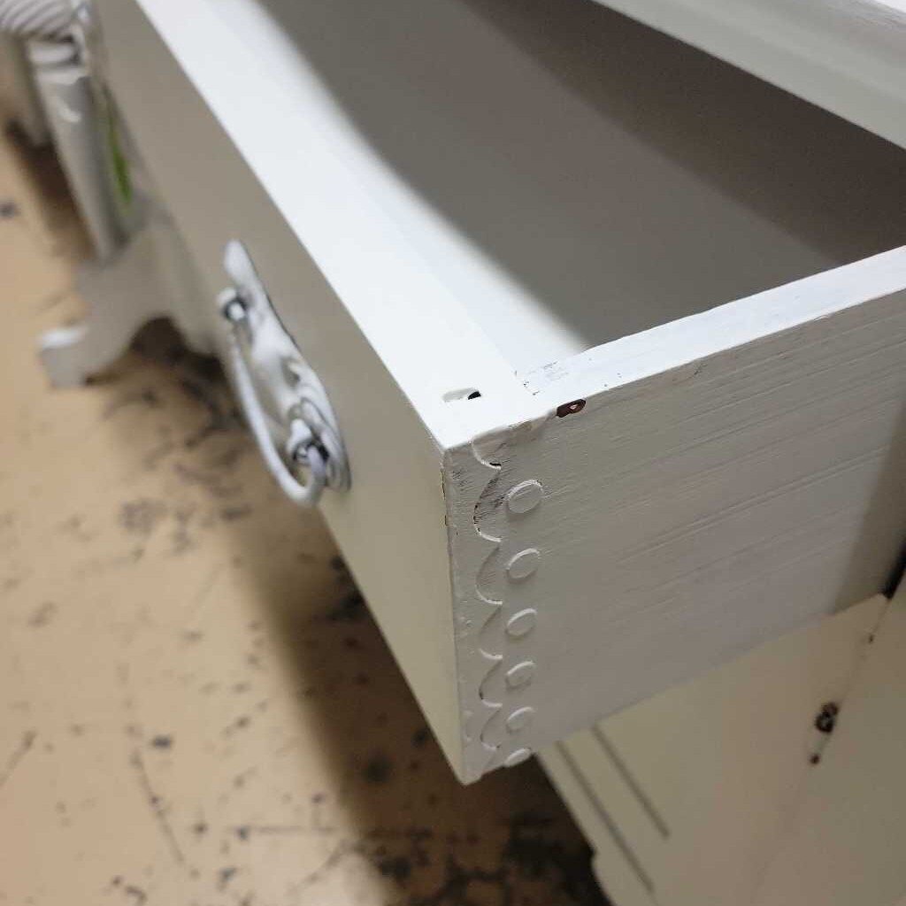 Small Dresser Washstand/Cabinet (RB)