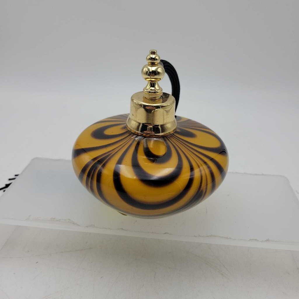 Atomizer Perfume Bottle (LIND)