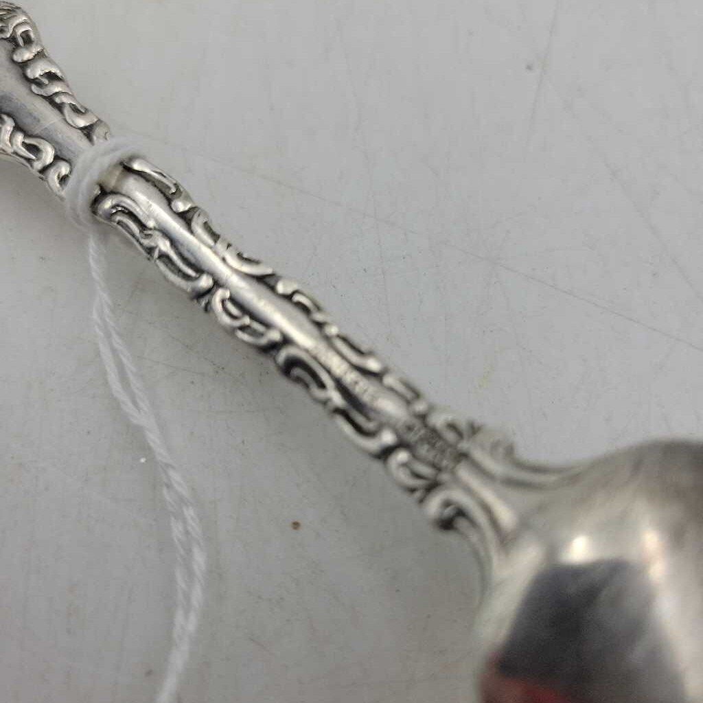 Sterling spoon 31.77 g Weight (LIND)
