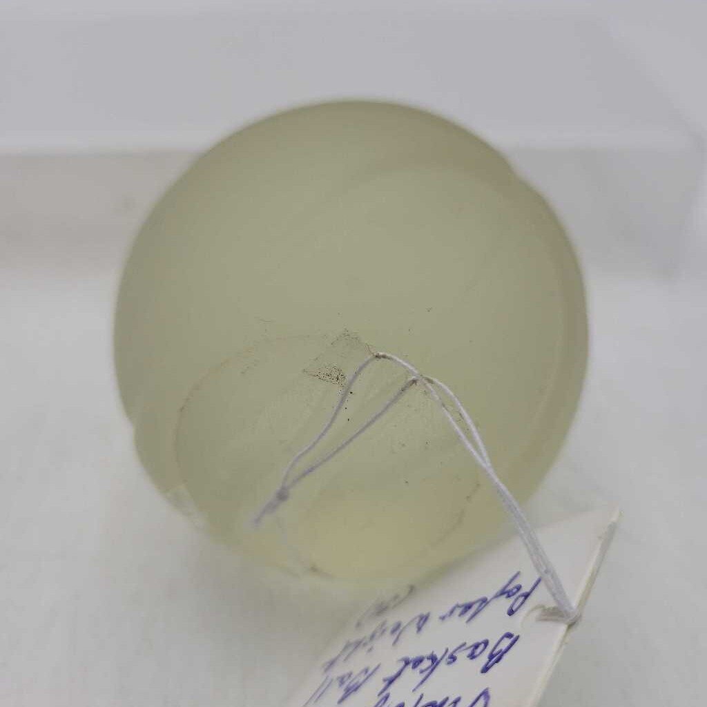 Vintage Basket Ball Frosted Glass Paper Weight (JL)