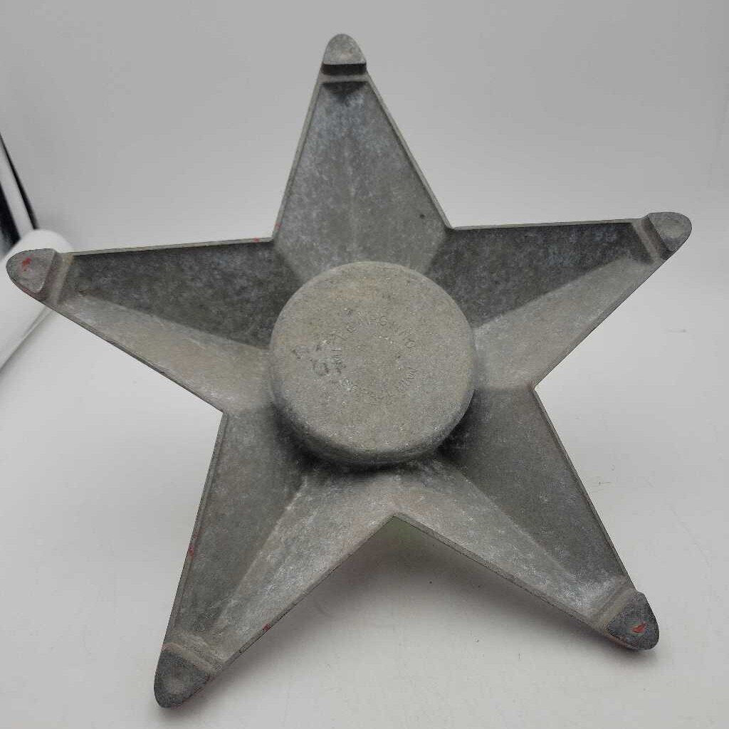 Star Shaped Cast Tree Stand (KAR)