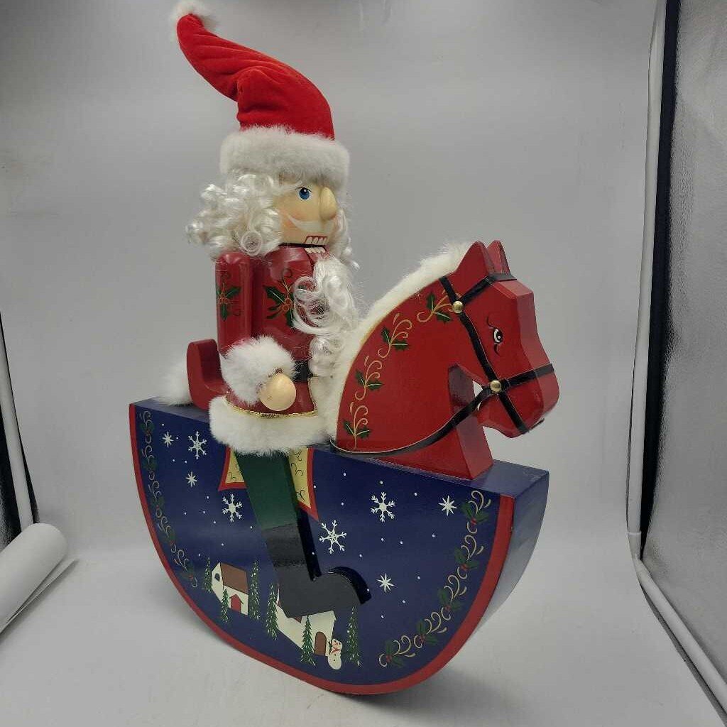 Nut Cracker (YVO) (511) nutcracker