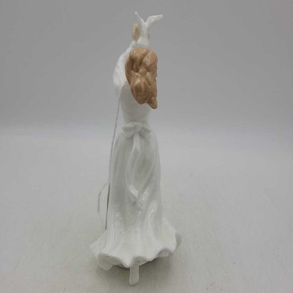 Royal Doulton "Thinking of You" HN3124 Figurine (DEB)