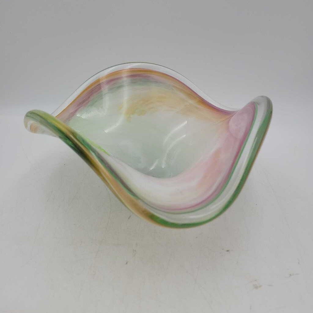 Beautiful art glass bowl vase (DMG) 0677