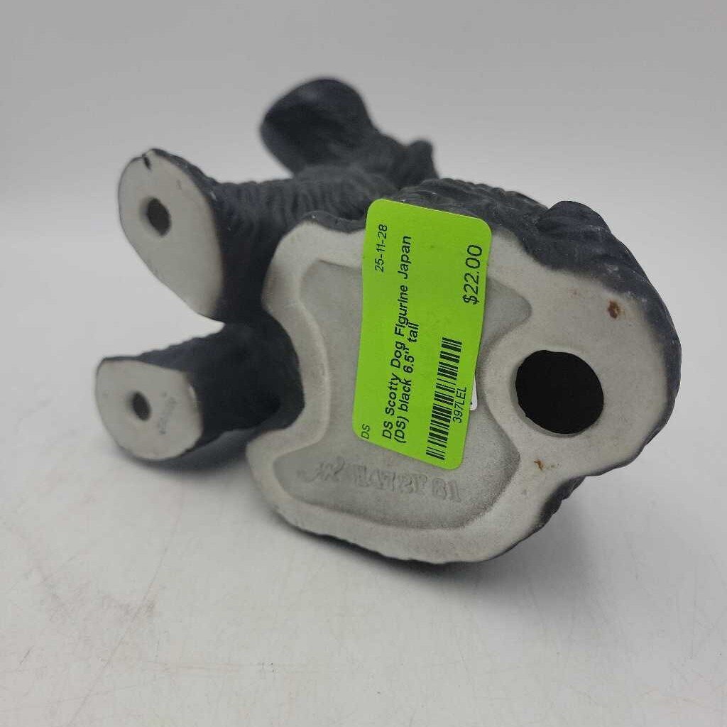 Scotty Dog Figurine Japan (DS)