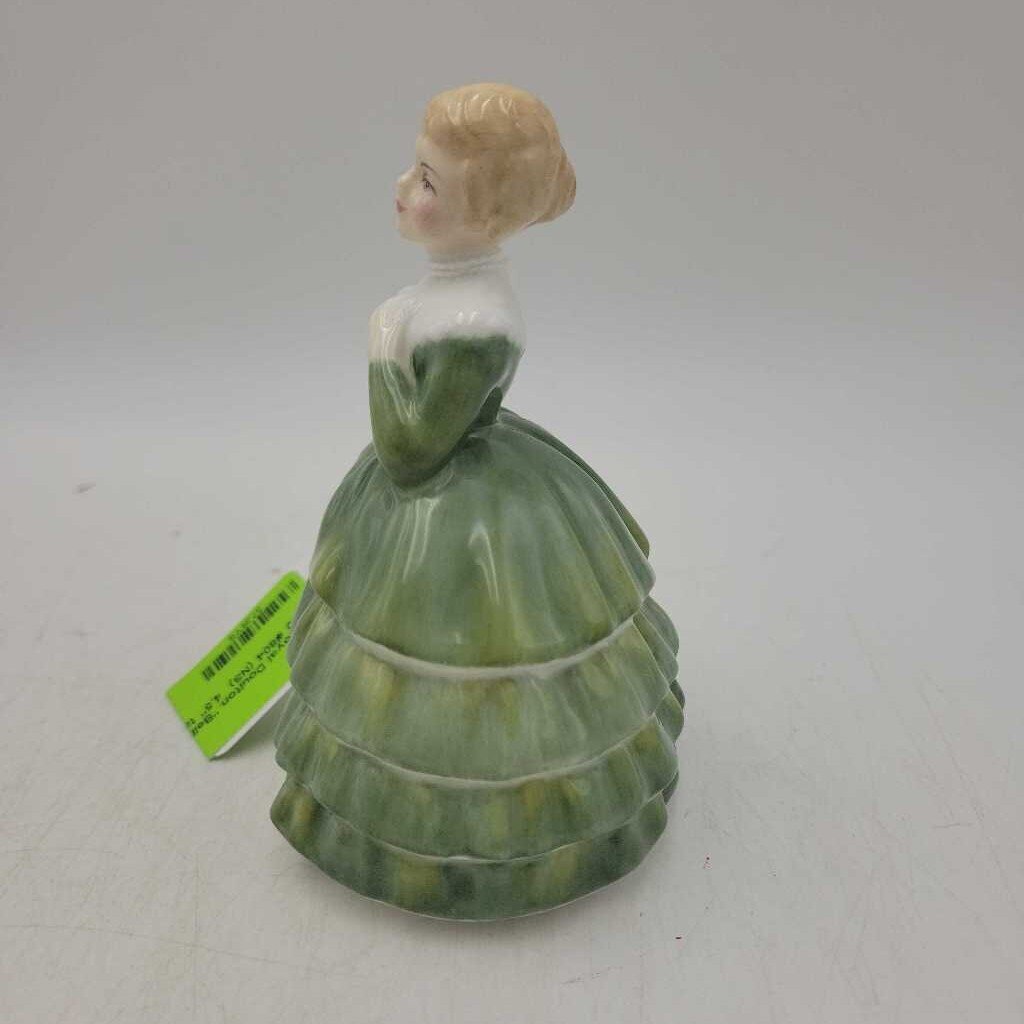 Royal Doulton "Belle" HN# 2340 #604 (NS)