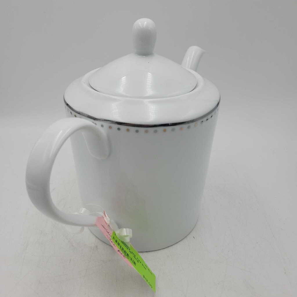 Holiday Joy Tea Pot (tre)