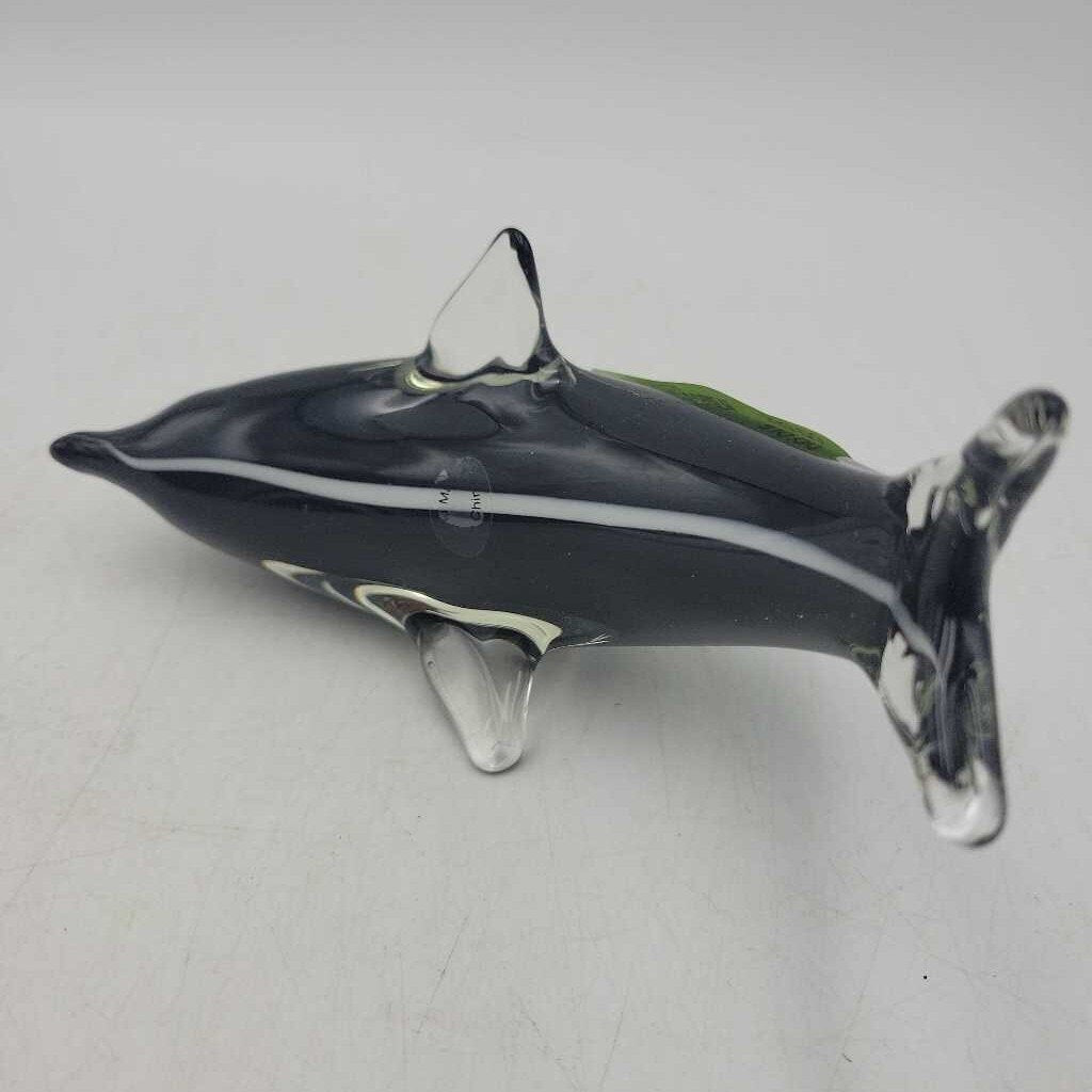 Glass Dolphin (RHA)