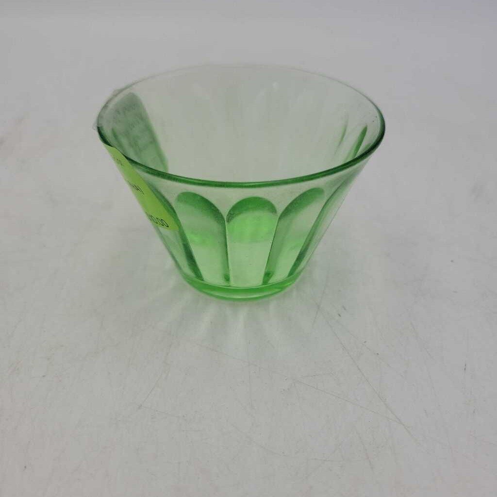 Hazel Atlas 1930's Uranium Glass Fruit Cup (RHA)