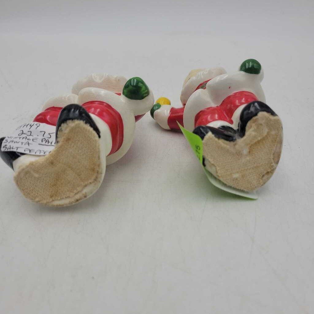 Santa Claus Salt & Pepper (JH49)