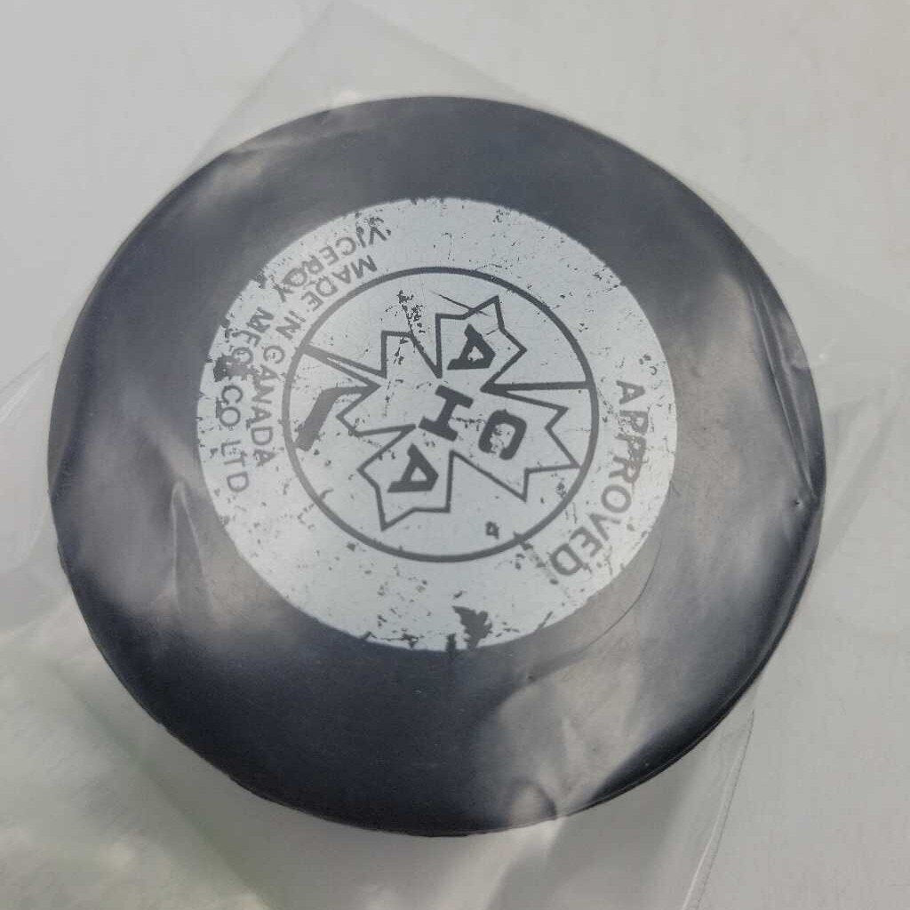 St George Lions Hockey Puck CAHA (JAS)