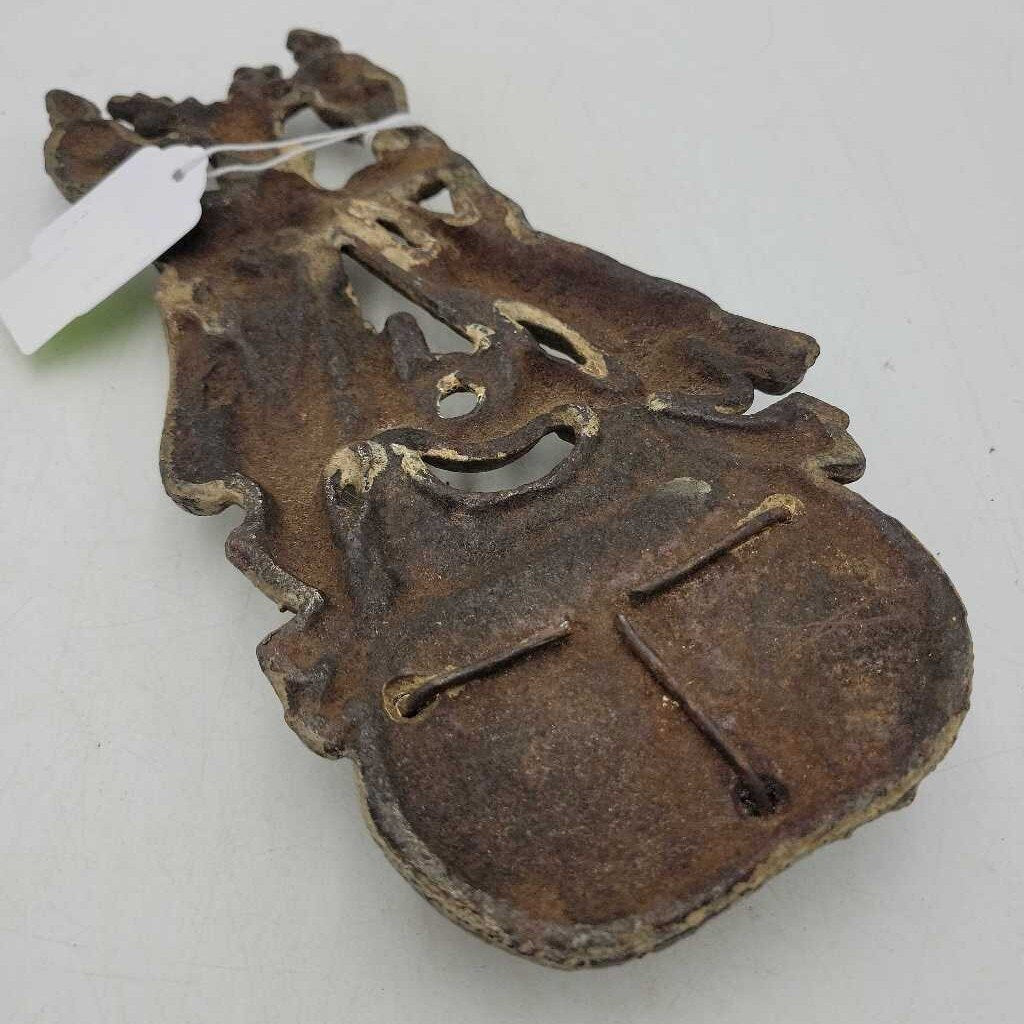 Hunt Themed Wall Match Holder #2664 (MCC)