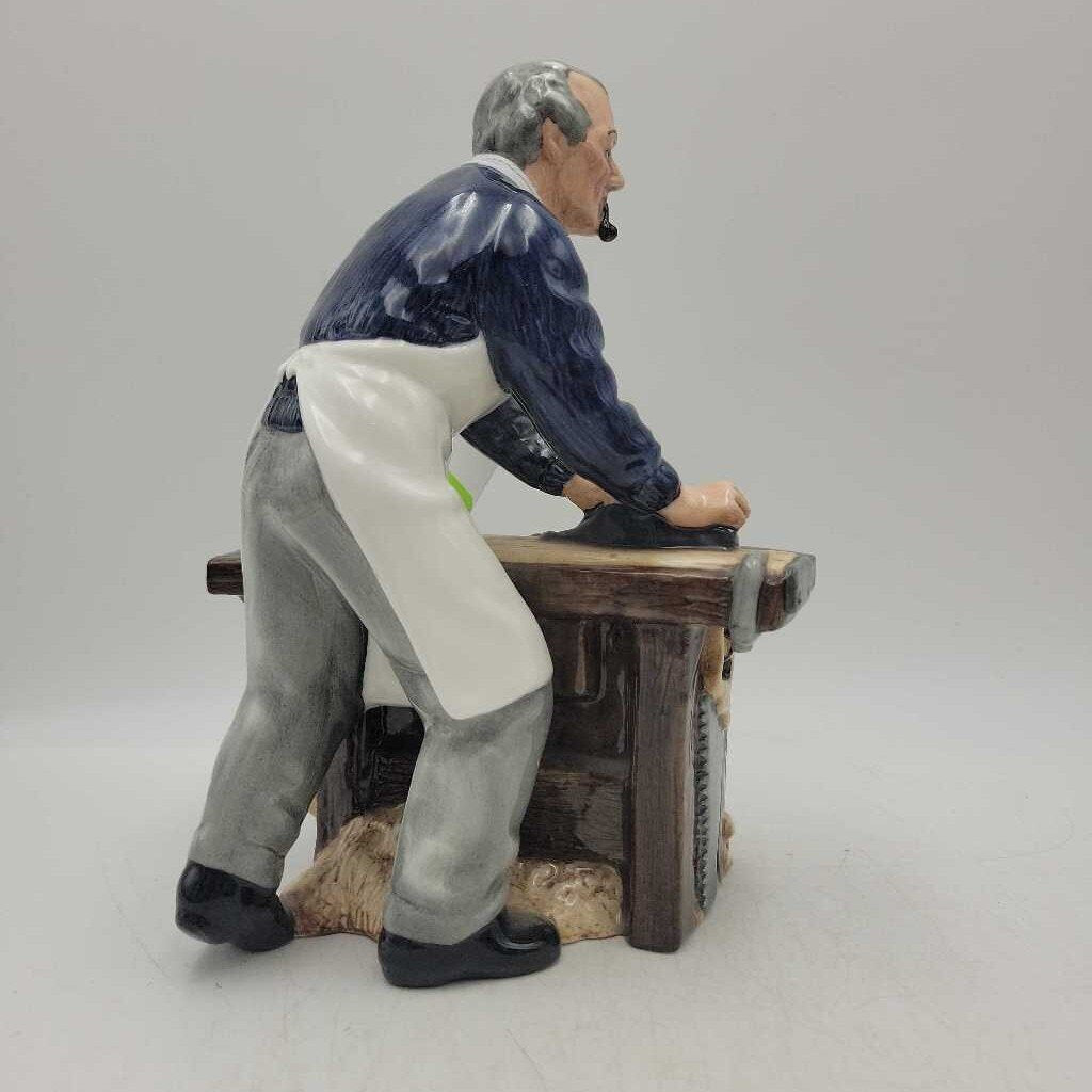 Royal Doulton "The Carpenter" HN#2678 (NS) #605