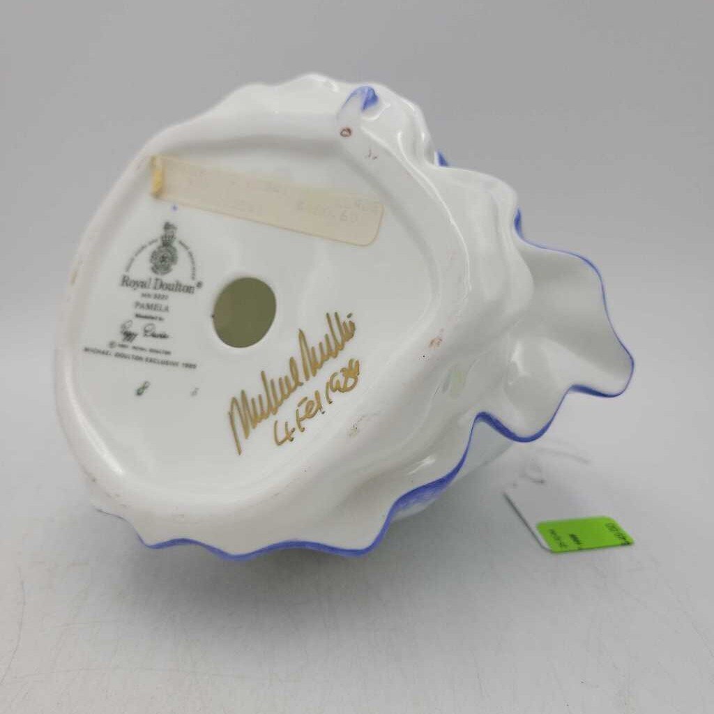 Royal Doulton "Pamela" HN# 3223 (NS) 605