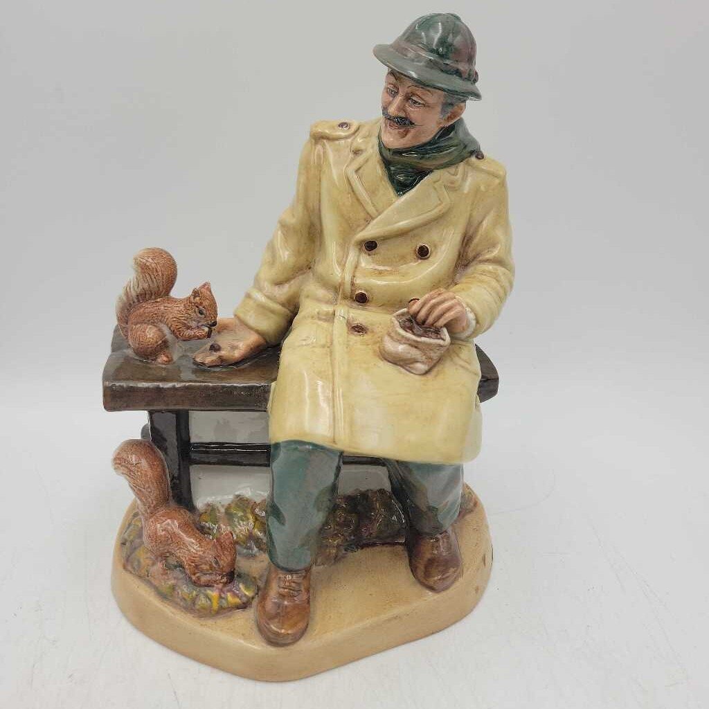 Royal Doulton "Lunchtime" HN# 2485 (NS) 605