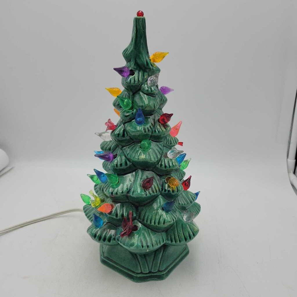 Small Ceramic Christmas Tree (YVO) (512)