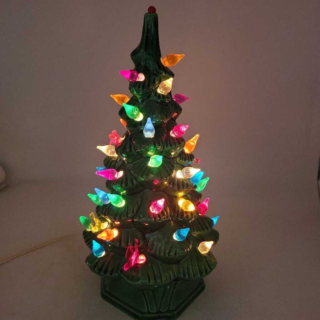 Small Ceramic Christmas Tree (YVO) (512)