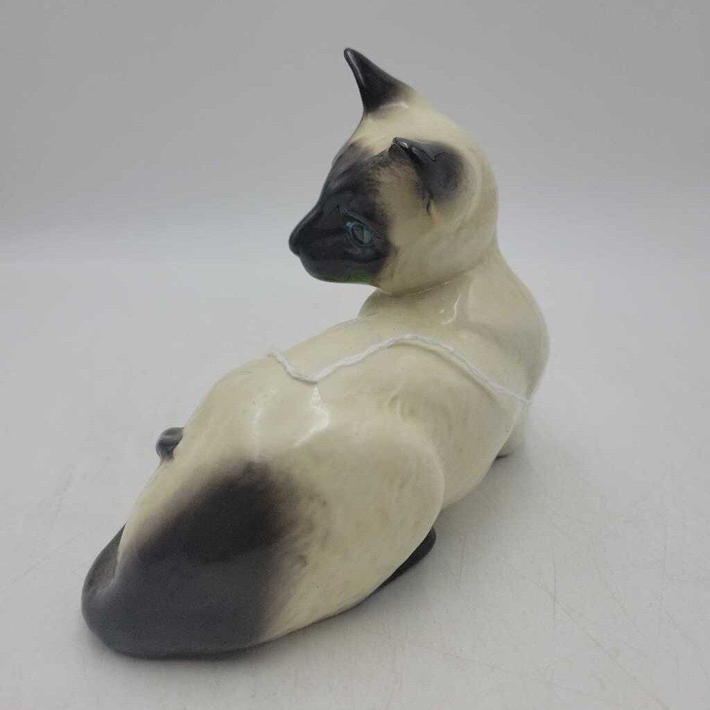 Beswick Siamese Cat (DEB)