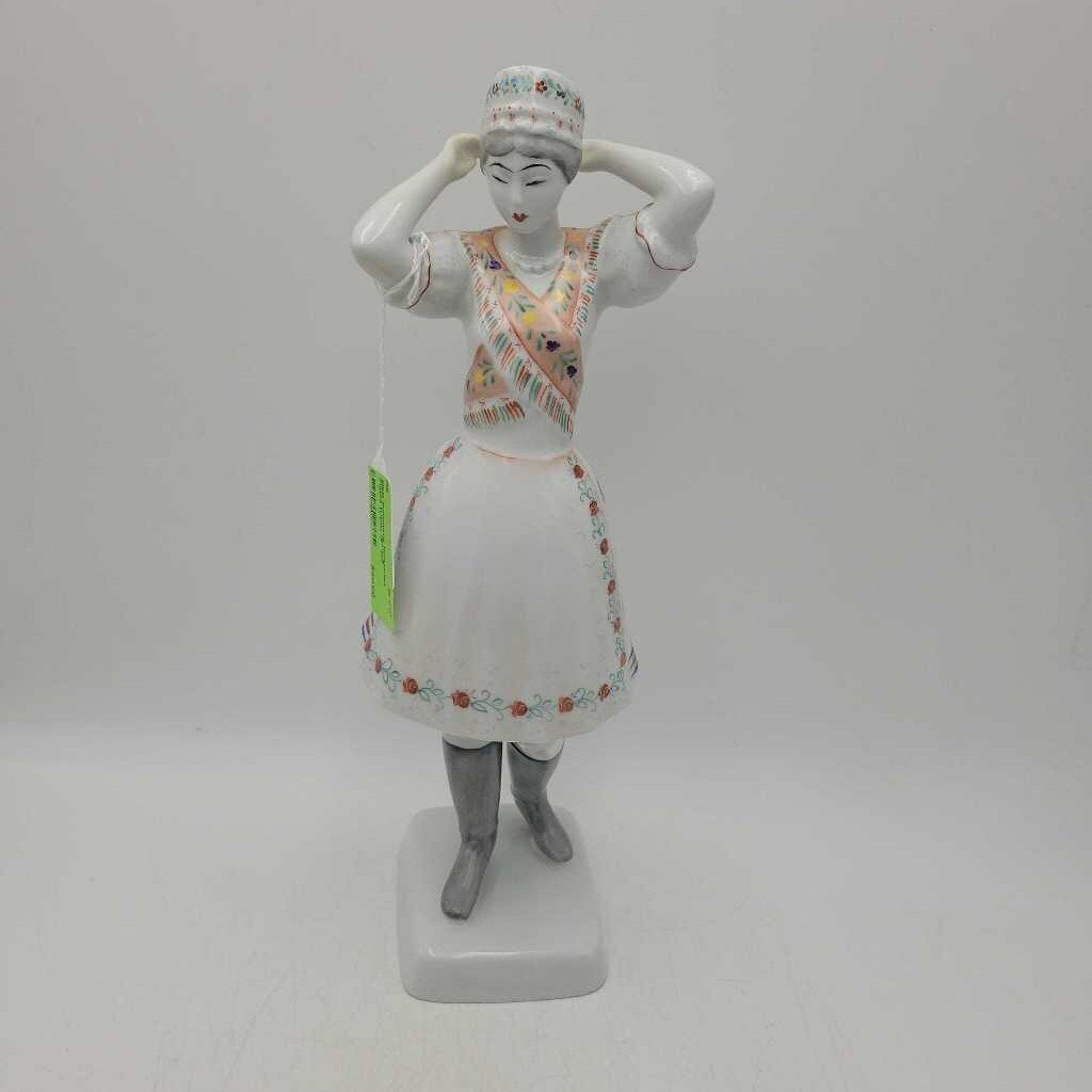 Hollohaza Hungarian Figure (DEB)