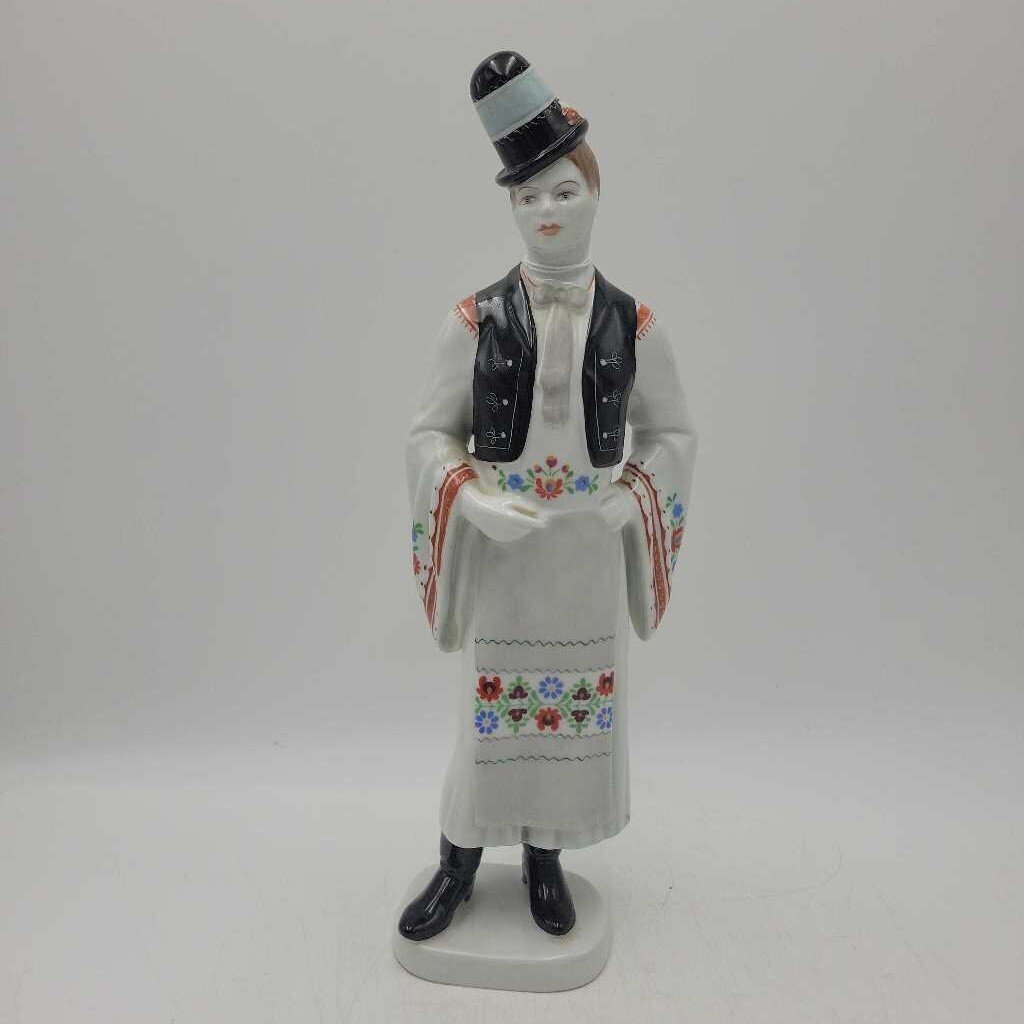 Hollohaza Hungarian Figure (DEB)