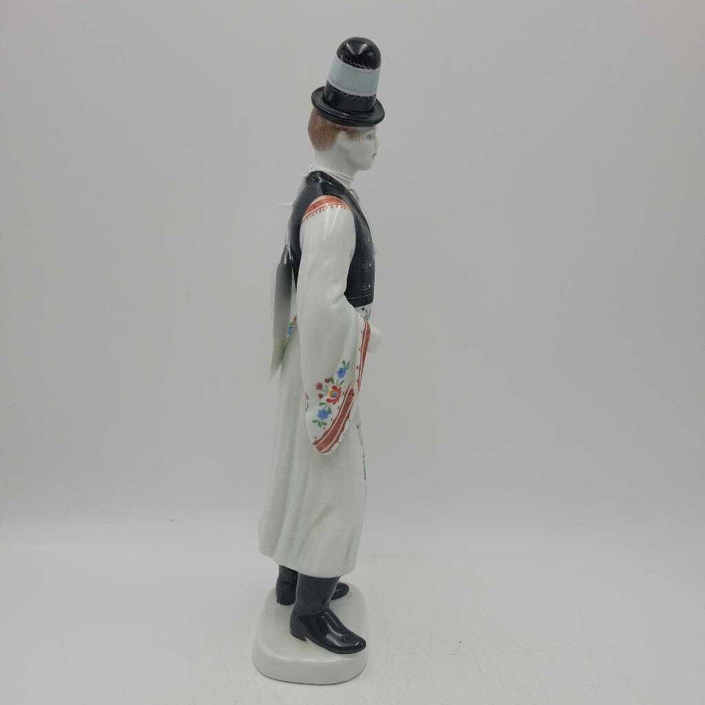 Hollohaza Hungarian Figure (DEB)