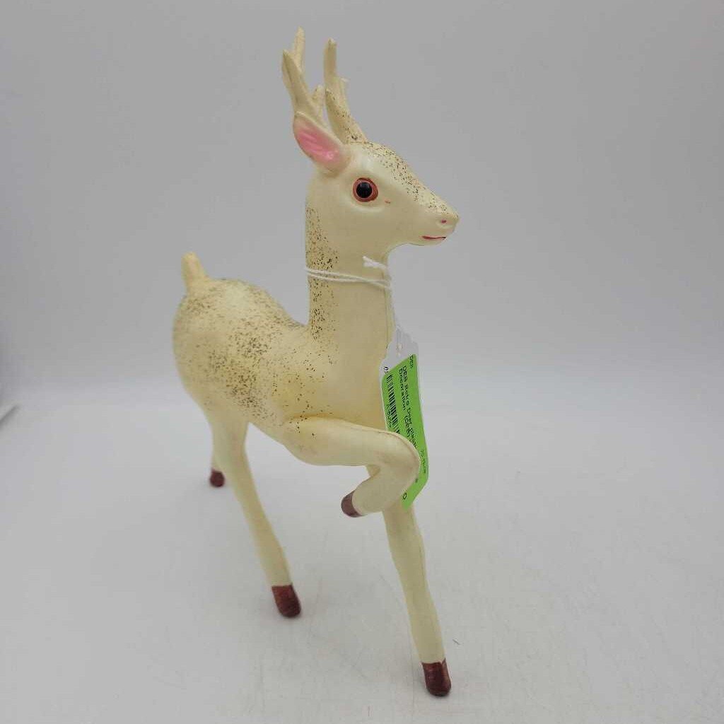 Retro Deer plastic Decoration (DEB)